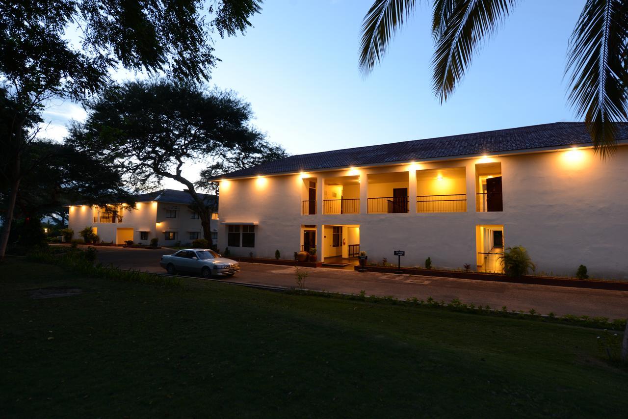 Sakura Inn Bagan Ngoại thất bức ảnh