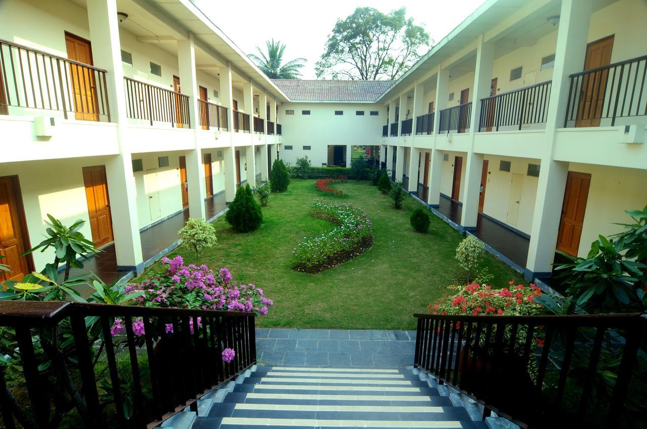 Sakura Inn Bagan Ngoại thất bức ảnh